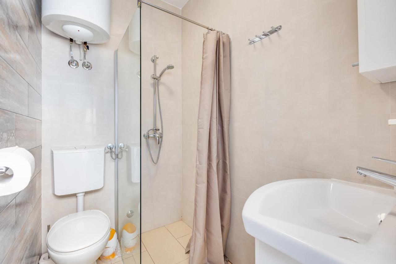 Apartment Ana 万塔西西 外观 照片