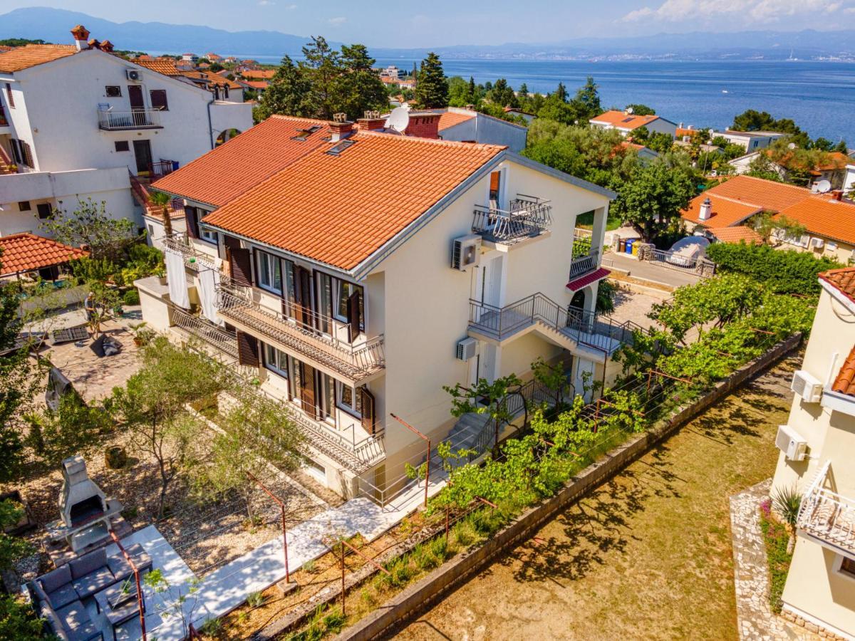 Apartment Ana 万塔西西 外观 照片