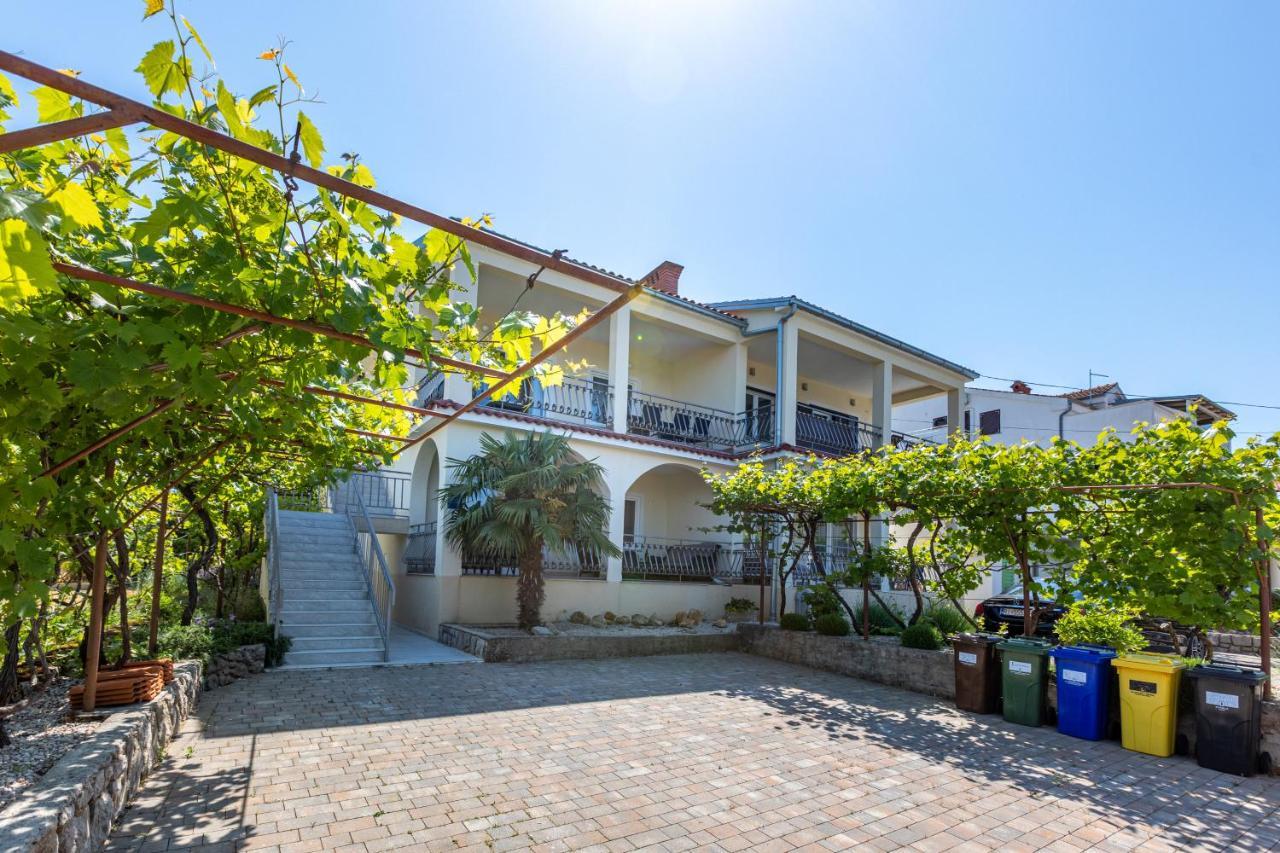 Apartment Ana 万塔西西 外观 照片